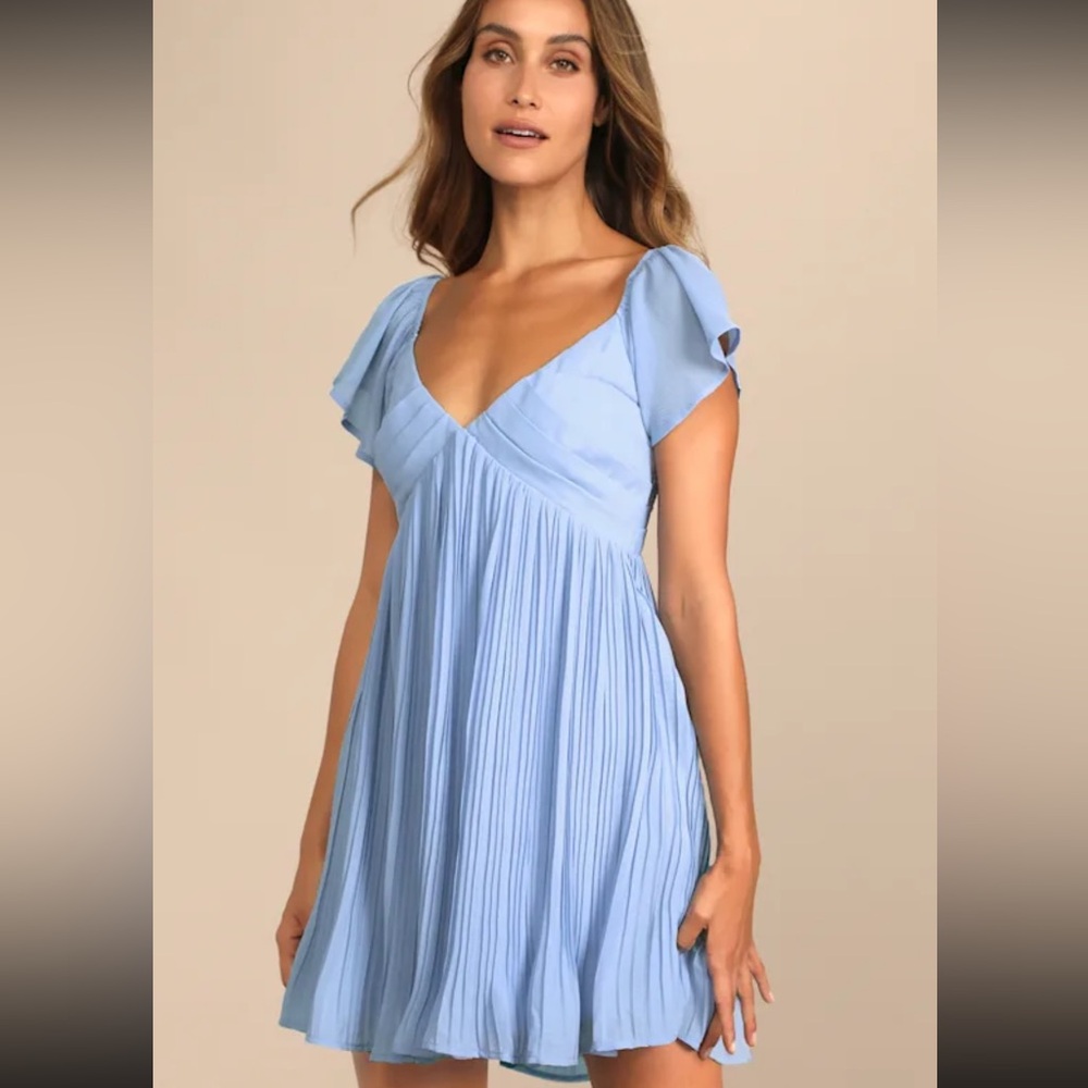 Amalfi Coast Light Blue Pleated Flutter Sleeve Mini Dress
